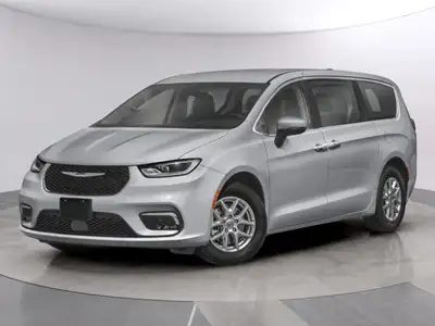 Experience sophistication and versatility with the 2024 Chrysler Pacifica Touring-L in a stunning si...