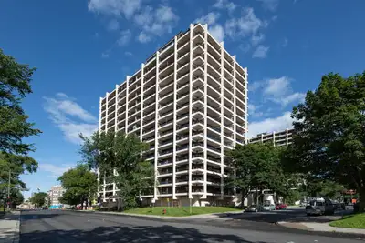 Les Habitats Apartments - 1 Bedroom available at 440 Père-Marque