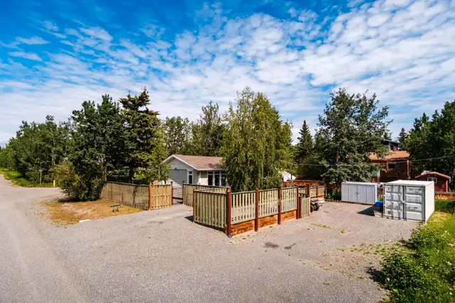 Welcome to 116 Lowell St in Haines Junction - Felix Robitaille ®63849108347779122