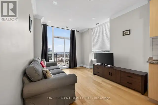 PH11 - 55 DE BOERS DRIVE Toronto (York University Heights), Onta in Condos for Sale in City of Toronto - Image 13