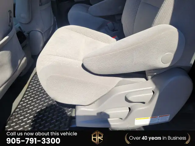 2018 Toyota Sienna LE | AWD | Power doors in Cars & Trucks in Mississauga / Peel Region - Image 33