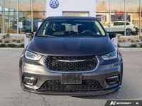 This Chrysler Pacifica boasts a Regular Unleaded V-6 3.6 L/220 engine powering this Automatic transm... (image 7)