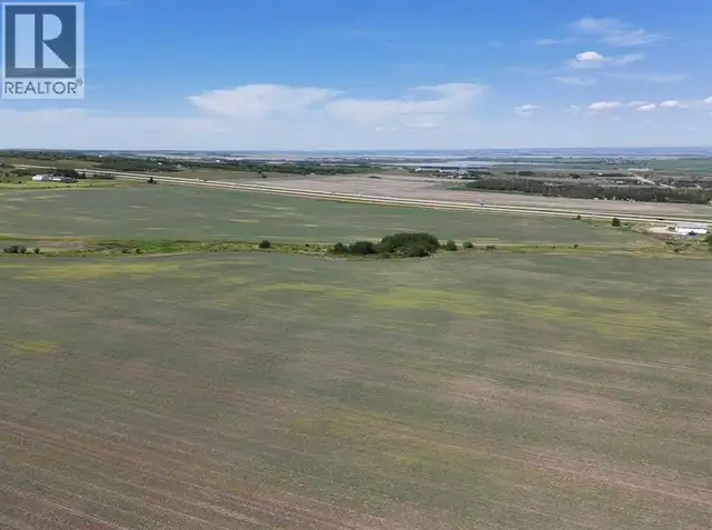 ON Highway 43 Grande Prairie, Alberta in Land for Sale in Grande Prairie - Image 5