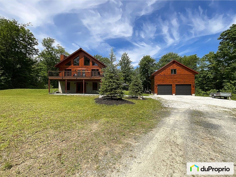 995,000 Bungalow for sale in StEtienneDeBolton Maisons à vendre