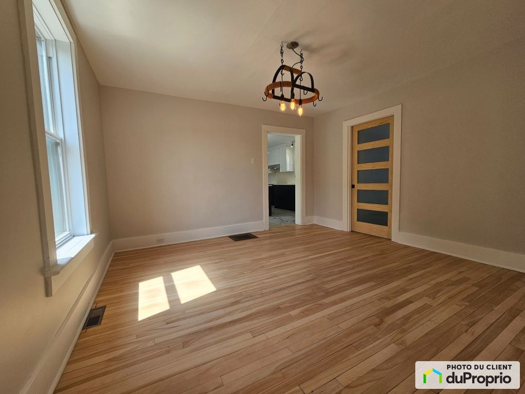 $595,000 - 2 Storey for sale in Granby — photo 3