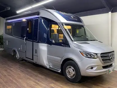 Exceptionally clean 2021 Leiusure Travel Vans Unity 24TB! Consignment sale, no GST! 2021 Leisure Tra...