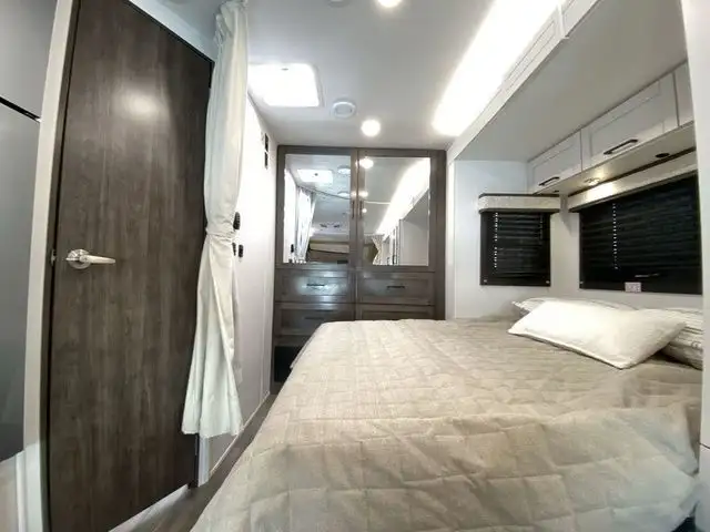 2026 Jayco Redhawk 24B in RVs & Motorhomes in Edmonton - Image 45