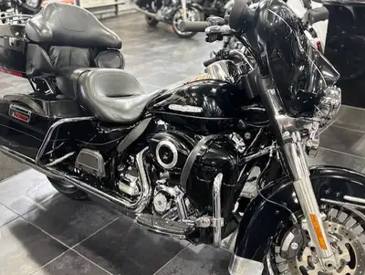 Oppotunity doesn't knock it RUMBLES!!! Looking for a Have you always wanted a Harley? PRICE INCLUDES...