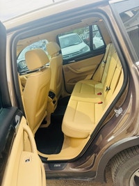 2014 BMW X3 Year: 2014 Make: BMW Model: X3 Mileage:132,498 Km Transmission: Automatic Cylinders: 4 P... (image 5)
