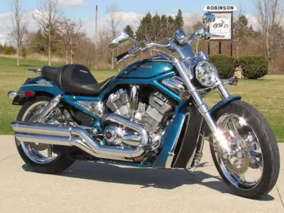 - ONLY 19,000 Miles, Great Tires, Fully Certified This Super Sharp 2005 CVO V-Rod Offers everything...