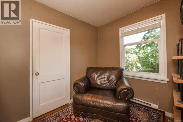 2767 Ulverston Ave Cumberland, British Columbia in Houses for Sale in Comox / Courtenay / Cumberland - Image 25