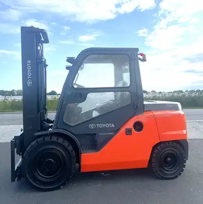 Warehouse forklift / chariot elevateur d'entrepôt - 514-863-5438, View more