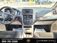 Vehicle DescriptionNo accident Ontario vehicle with Lot of Options! Call (905) 791-3300 - White with... (image 9)