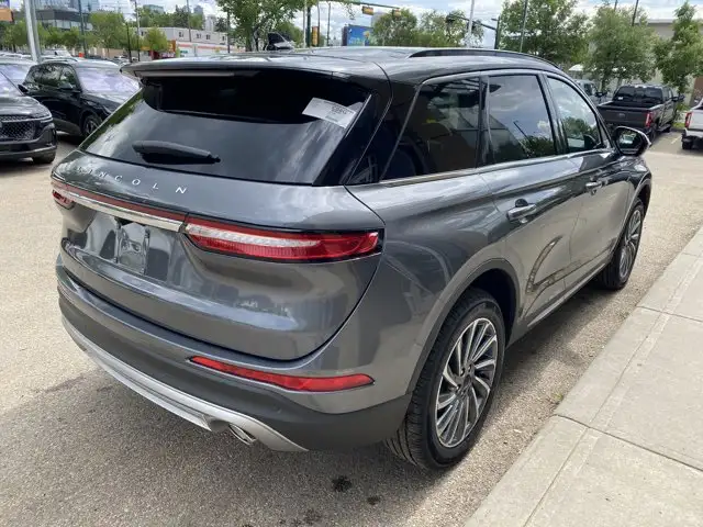 2025 Lincoln Corsair Reserve | Executive Driven in Cars & Trucks in Edmonton - Image 18