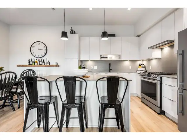 519 2493 MONTROSE AVENUE Abbotsford, British Columbia in Condos for Sale in Abbotsford - Image 9