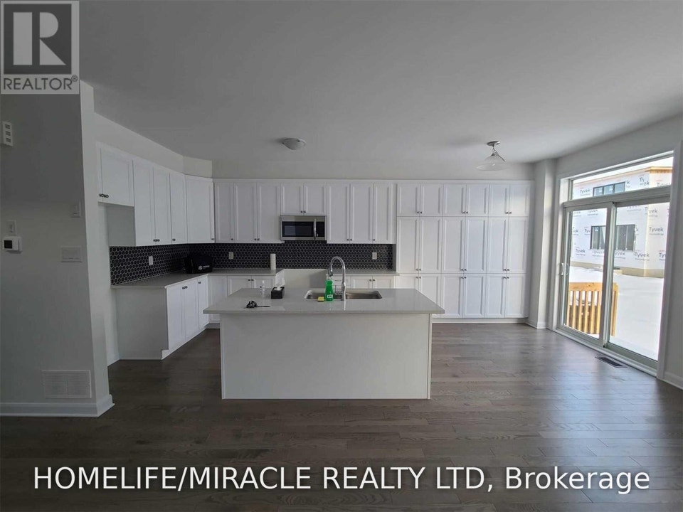 231 CLONRUSH WAY Ottawa, Ontario 5