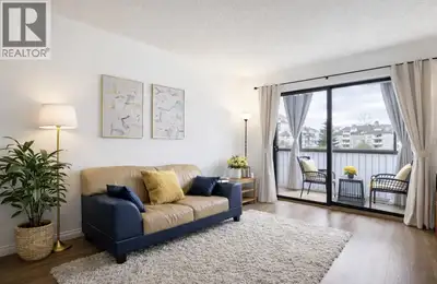 Prime location and the best opportunity for investment and 1st time buyers! Why rent when you can ow...
