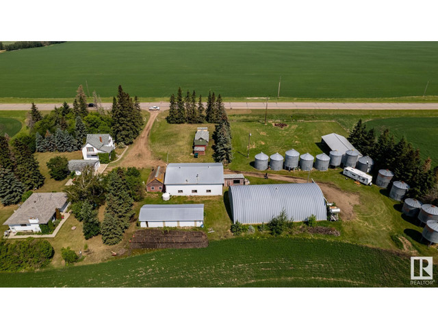 20469 HWY 15 Rural Strathcona County, Alberta in Houses for Sale in Strathcona County - Image 2