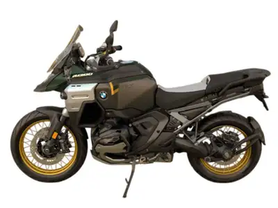 Take advantage of our BMW special deal! Choose either $1,500 rebate or finance rate starting at 4.99...