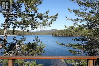 A MAGNIFICENT WATERFRONT ESTATE set on over 14 acres in the scenic Gorge Harbour on Cortes Island. F...