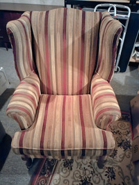 Beautiful, in mint condition, classy vintage chair!!