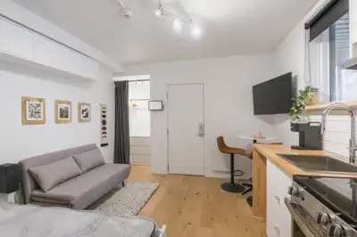 Loft entièrement meublé à louer Sainte-Foy / Sillery juillet 202