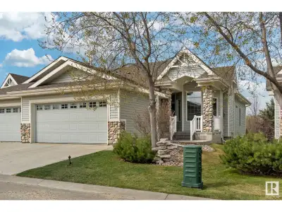 EXCLUSIVE 55+ ADULT LIVING in this beautiful bungalow in Stony Plain's Briarwood Village! This one h...
