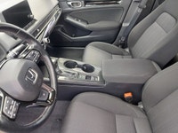 Automatic Transmission Apple Carplay Android Auto Sunroof Adaptive Cruise Control Lane Keep Assist B... (image 9)