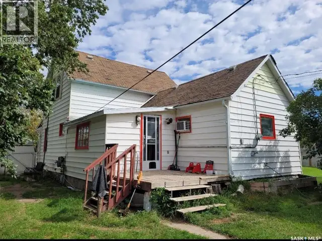 105 Amherst STREET Govan, Saskatchewan in Houses for Sale in Regina - Image 3