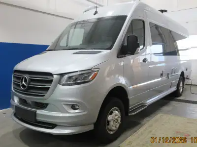 2021 Mercedes Sprinter 2022 Airstream Interstate 24GL 4x4 RV AS NEW - Never used as a recreation veh...