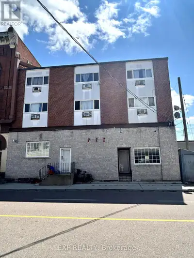 Now available in the heart of downtown Renfrew, this expansive commercial space offers approx. 3,000...