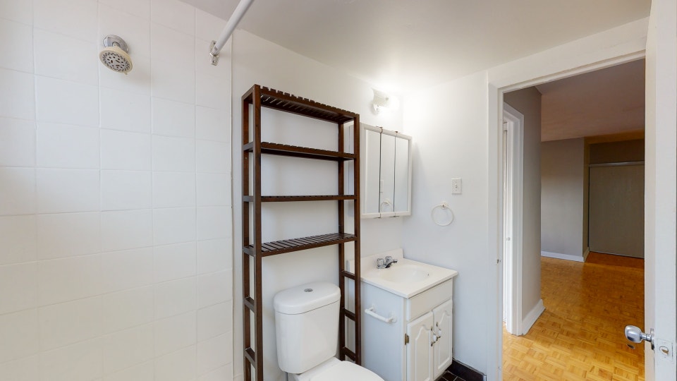 Downtown 1-bed - Cooper & O'Connor ~ Move in November 1st! 3