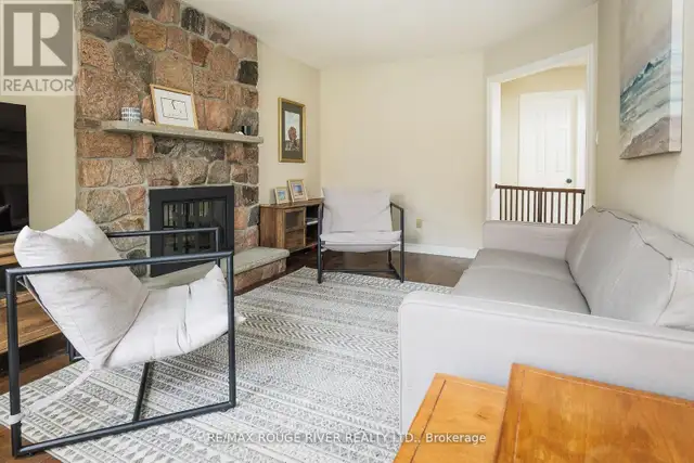 2052 LYNN HEIGHTS DRIVE Pickering (Liverpool), Ontario in Houses for Sale in Oshawa / Durham Region - Image 9