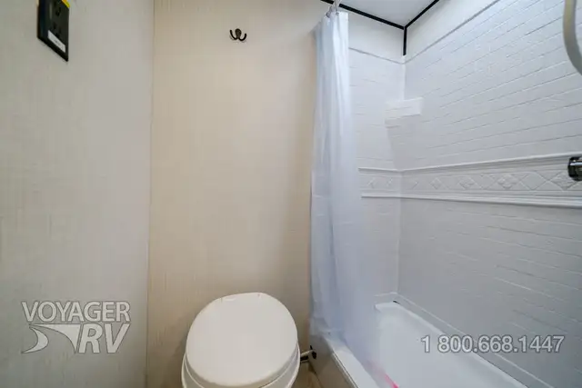 2026 Keystone Springdale 1200BT in Travel Trailers & Campers in Kelowna - Image 13