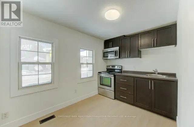 190 LANCASTER STREET E Kitchener, Ontario in Houses for Sale in Kitchener / Waterloo - Image 18