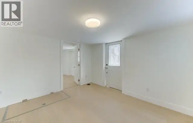 190 LANCASTER Street E Kitchener, Ontario in Houses for Sale in Kitchener / Waterloo - Image 13