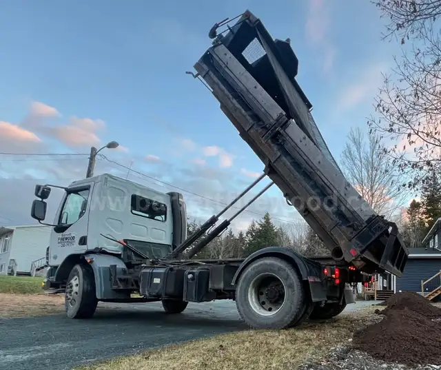 DELIVERY Garden Soil, Mulch and other landscaping products