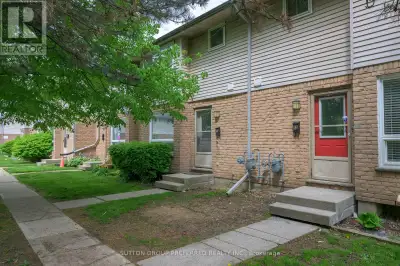 33 - 550 SECOND STREET London East (East H), Ontario