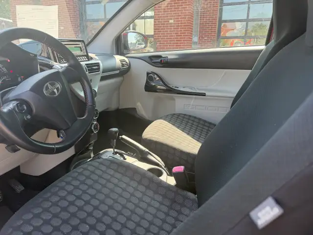 2012 Scion iQ Automatic 78000km552033508162938886