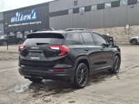 Look at this certified 2024 GMC Terrain SLT AWD | Elevation Edition | Leather | Sunroof | Navi | Tec... (image 5)