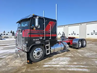 1986 FREIGHTLINER FLA86 T/A CABOVER SLEEPER TRUCK TRACTOR - Caterpillar 3406E 6 Cylinder 14.6L Diese...