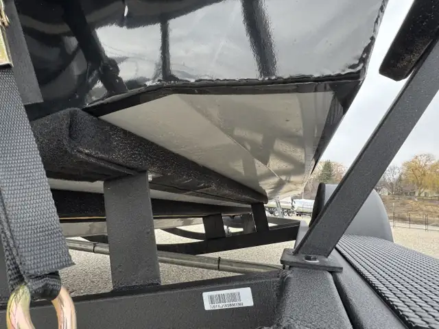 2026 TRACKER ProGuide V175CB Fishing Boat in Powerboats & Motorboats in Vernon - Image 13