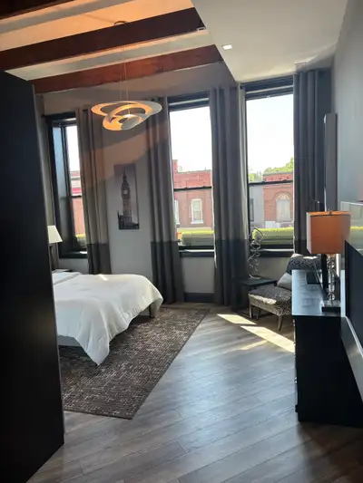 Historical Charm Open Concept Historical building downtown Ingersoll. Fully renovated. Central locat...