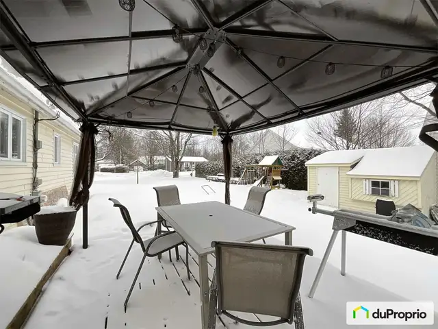 $475,000 - Bungalow for sale in Drummondville (St-Nicéphore) in Houses for Sale in Drummondville - Image 7