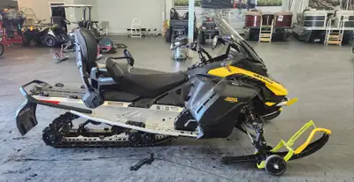 Welcome to Tru-North Yamaha RV & Marine WITH ONLY 3572 KMS ON THIS MACHINE IT WILL SELL FAST. ...