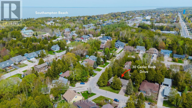 30 CEDAR BUSH DRIVE Saugeen Shores, Ontario in Houses for Sale in Owen Sound - Image 2
