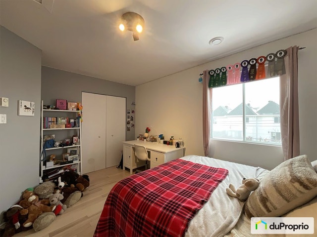 $545,000 - Townhouse for sale in Boisbriand — photo 2