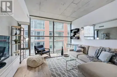 406 - 25 OXLEY STREET Toronto (Waterfront Communities), Ontario