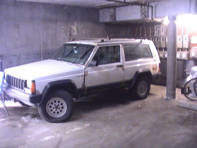 À vendre pour projet : 2 Jeep cherokee XJ 1990 — photo 5