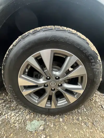 *Tire Size: 235/65R18 *Tread: 65-70% appox. *Bolt Pattern: 5x114.3 (5x4.5) *Center Bore: 66.1 mm *Of...